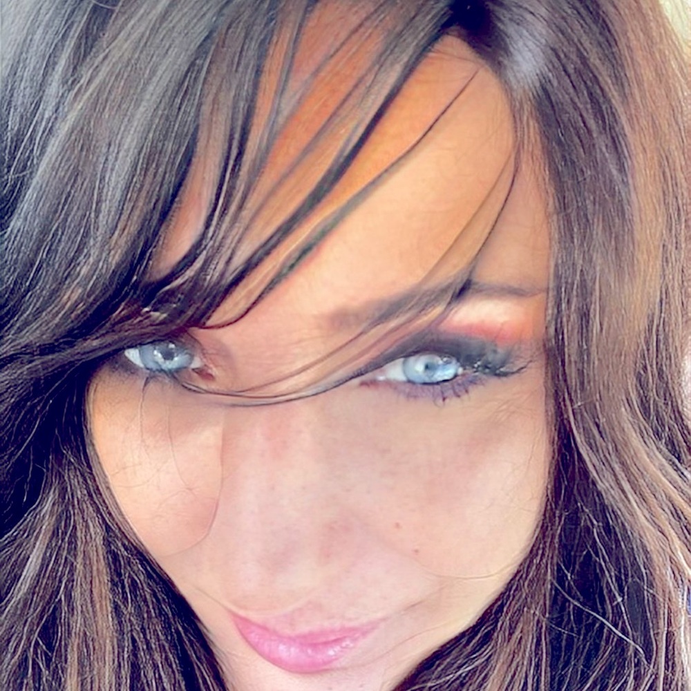 Meet your Posher, Spotted